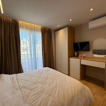 Sevians Apartments Голем Екстериор снимка